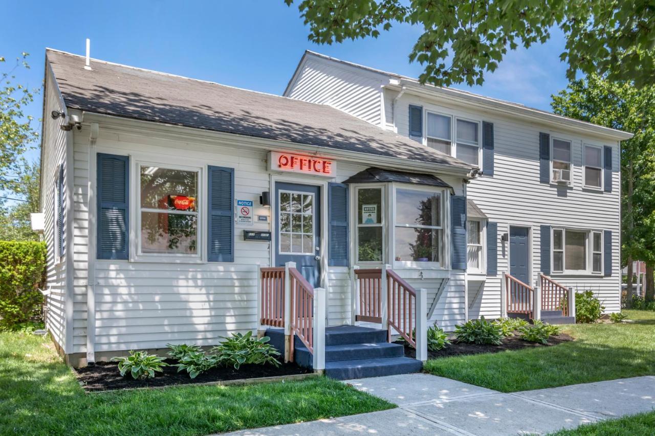 Anchor Inn And Cottages Wells-Ogunquit Exterior photo